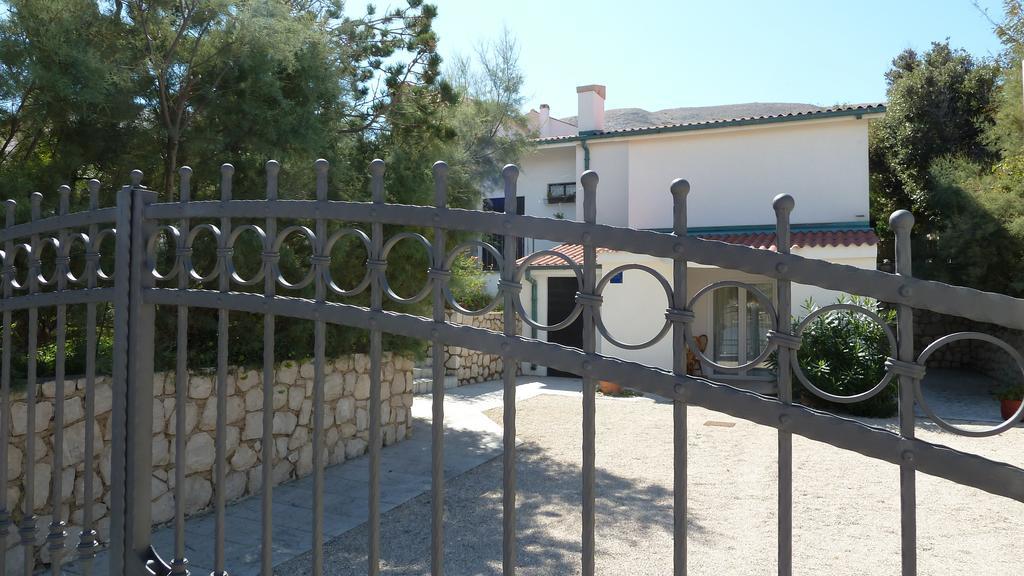 Apartment Andreja Pag Town
