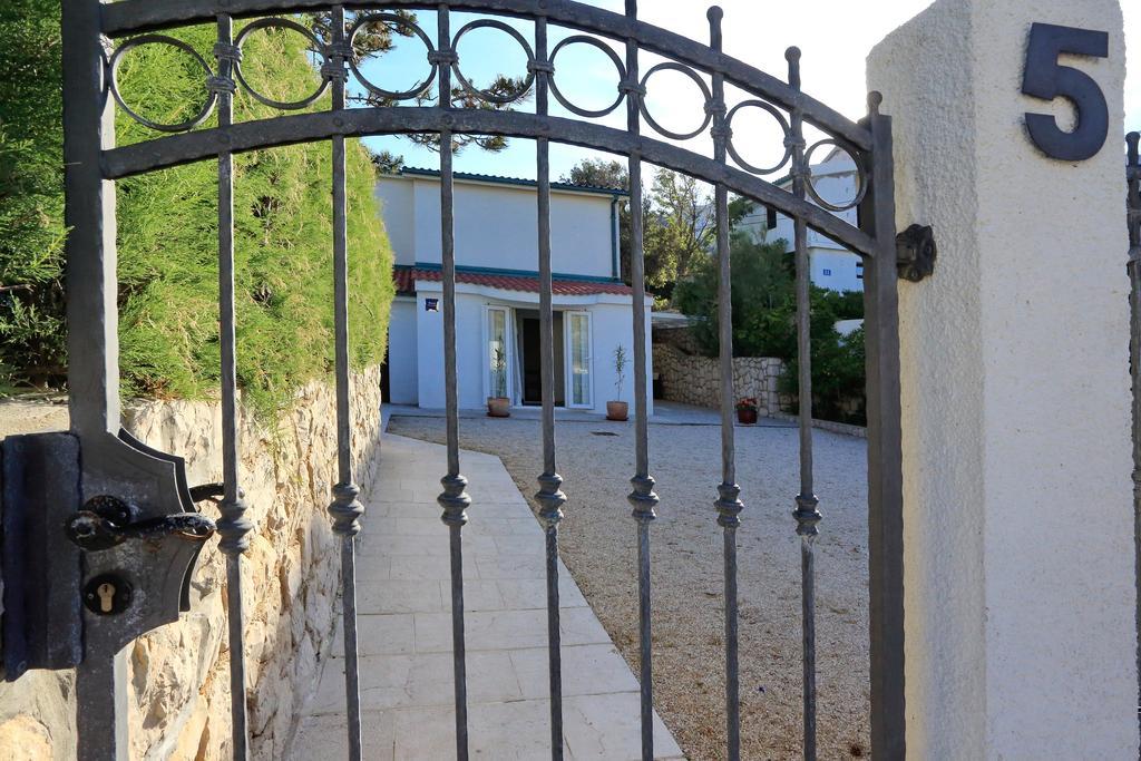 Andreja Apartment Pag Town