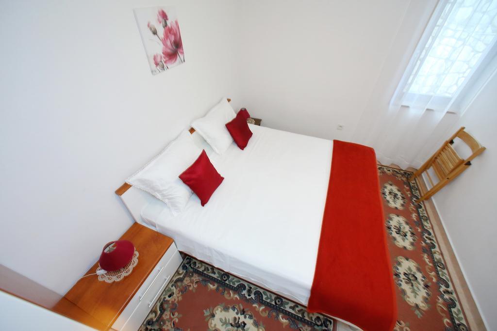 Andreja Apartment *