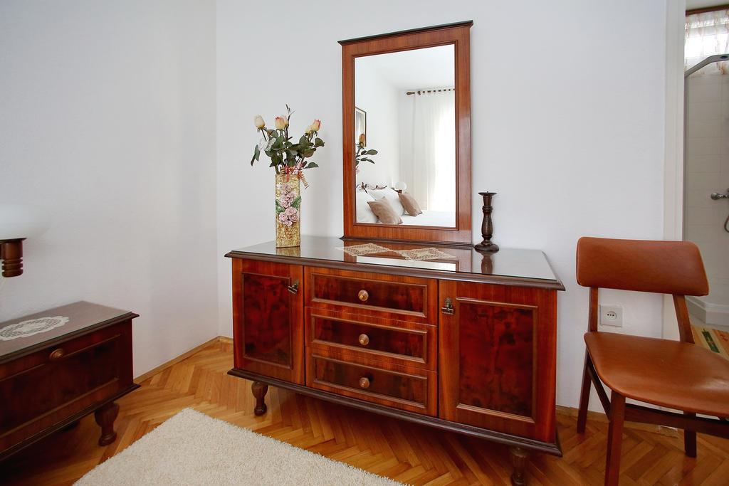 Apartment Andreja Pag Town